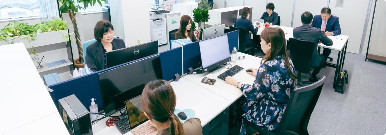 豊サービス社内風景