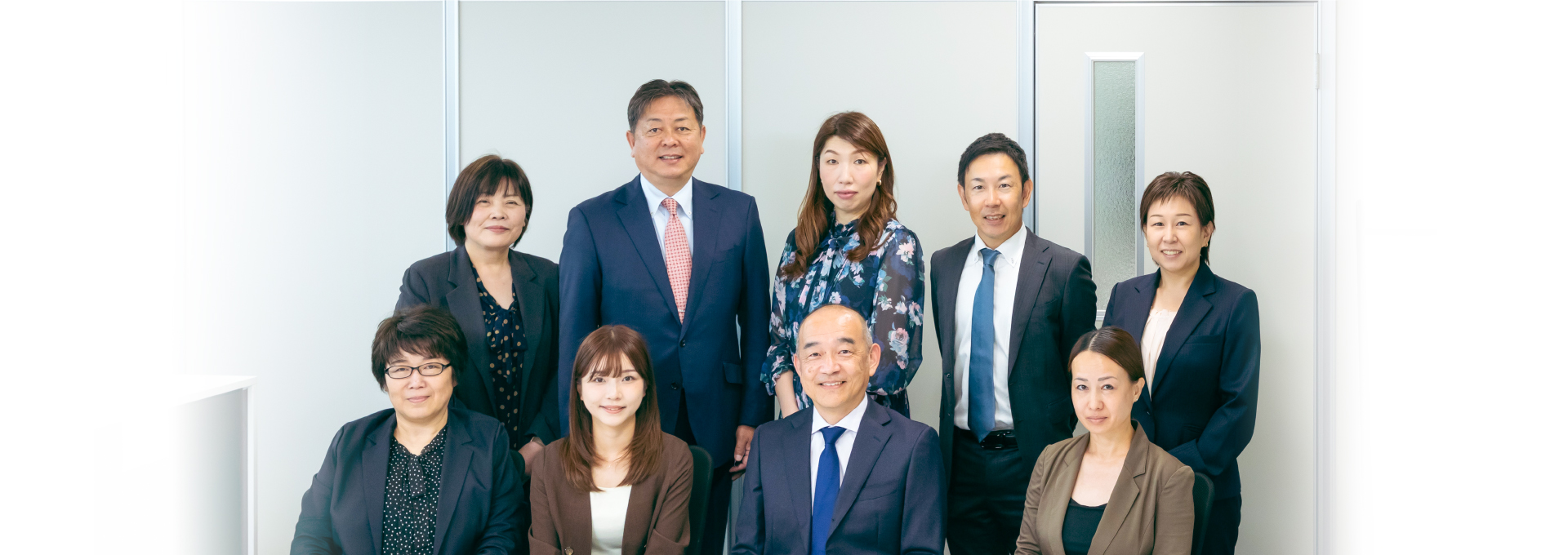 豊サービスの集合写真